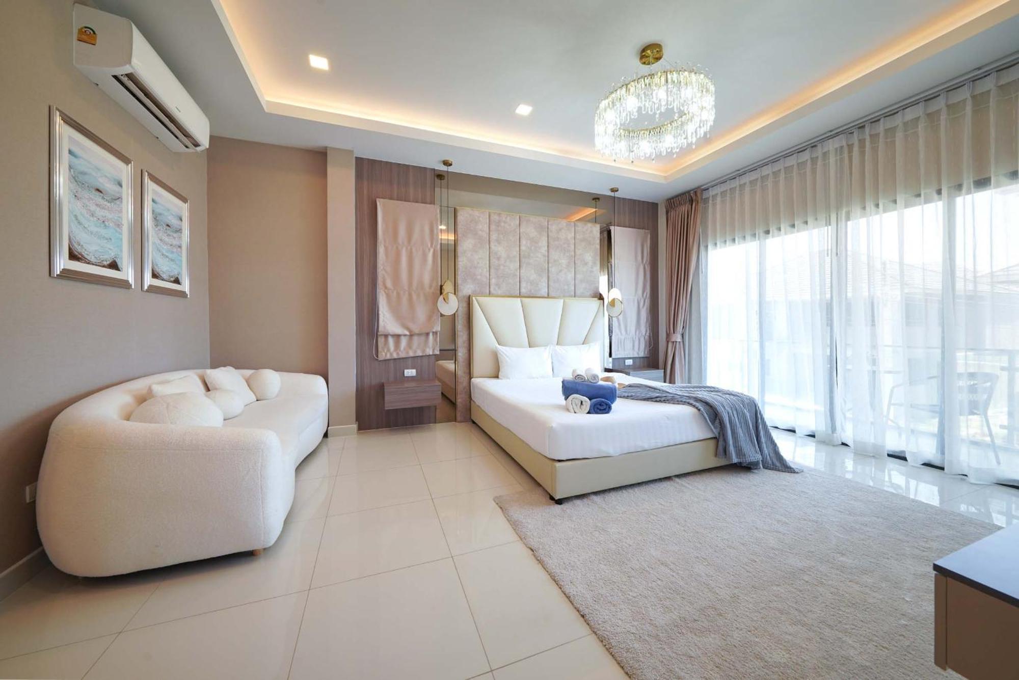 Villa Southern Peak Pool Huay Yai Pattaya Ban Huai Yai