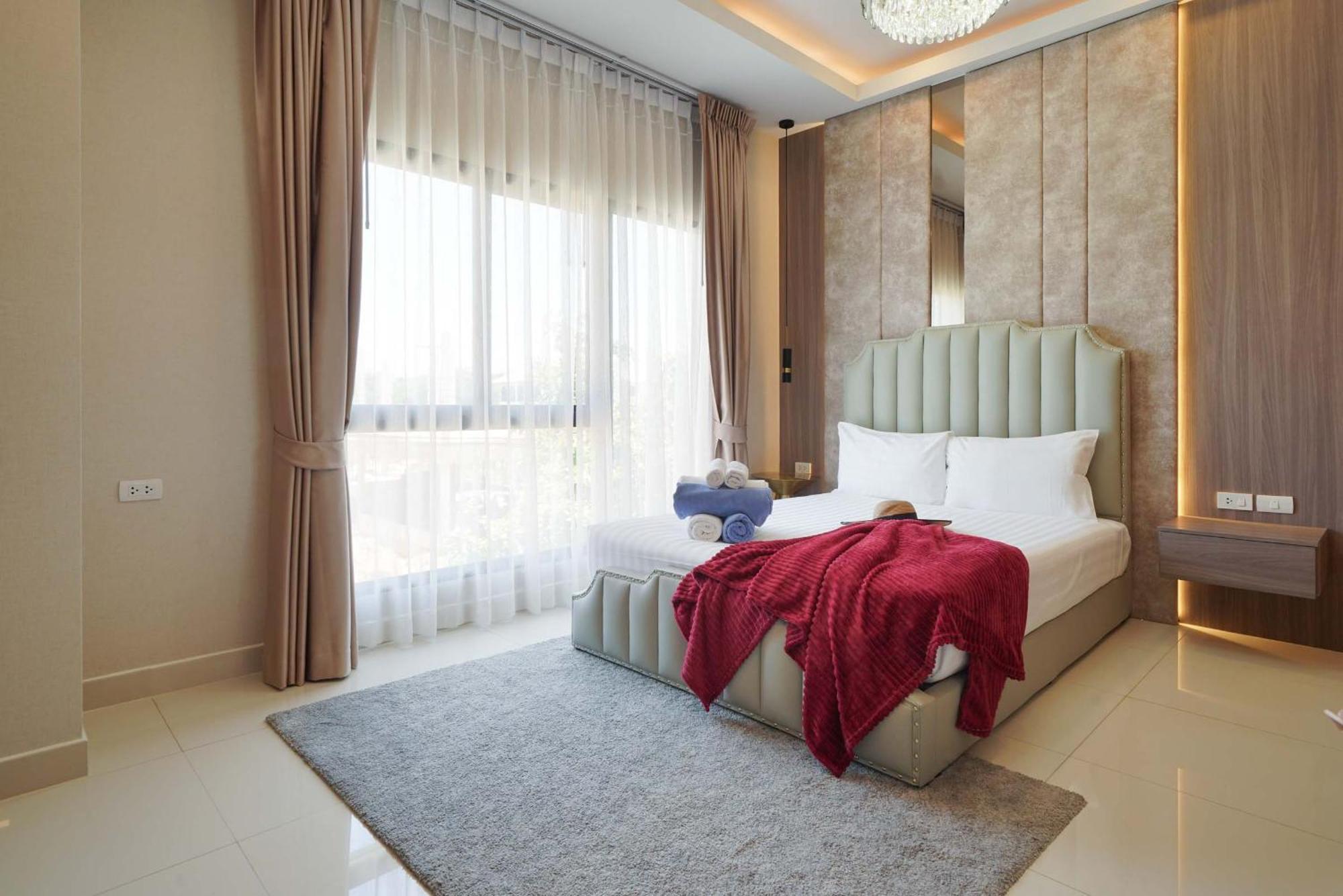 Villa Southern Peak Pool Huay Yai Pattaya