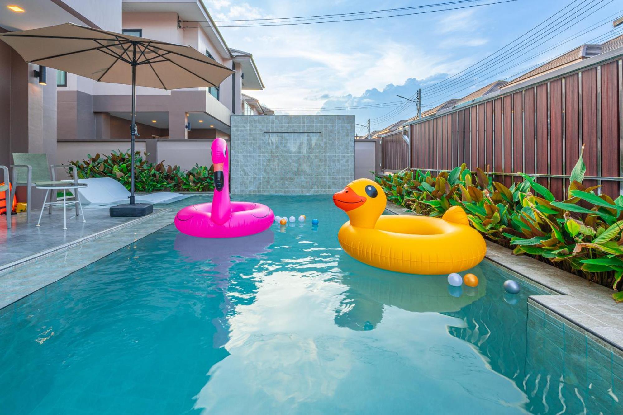 Villa Southern Peak Pool Huay Yai Pattaya *